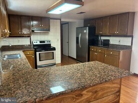 3007 Metronome Turn in Clinton, MD - Building Photo