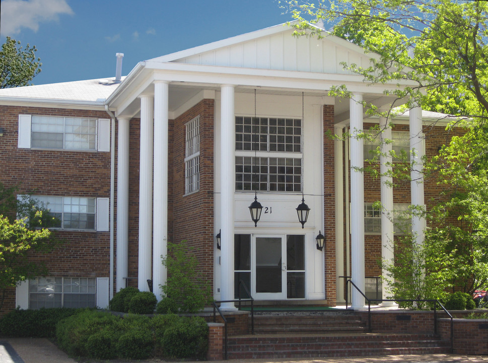 Colony House in Delaware, OH - Foto de edificio