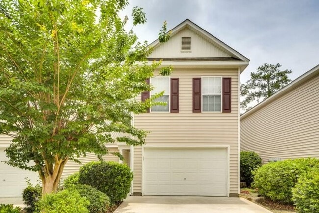 property at 1208 Vistiana Dr