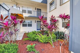 173 Flanders C in Delray Beach, FL - Building Photo