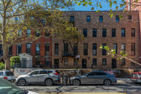 22 Patchen Ave in Brooklyn, NY - Foto de edificio - Building Photo