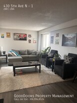 430 5th Ave N in Saskatoon, SK - Building Photo