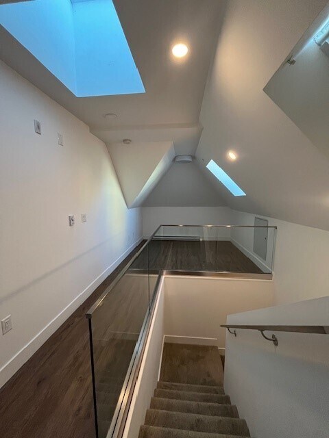 1523 Davie St in Vancouver, BC - Building Photo