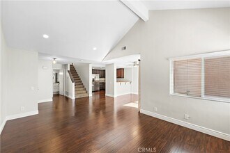 24645 Sutton Ln in Laguna Niguel, CA - Foto de edificio - Building Photo