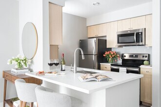 Arbors on Duke in Alexandria, VA - Building Photo - Building Photo