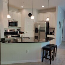 152 Navigation Cir in Osprey, FL - Foto de edificio - Building Photo