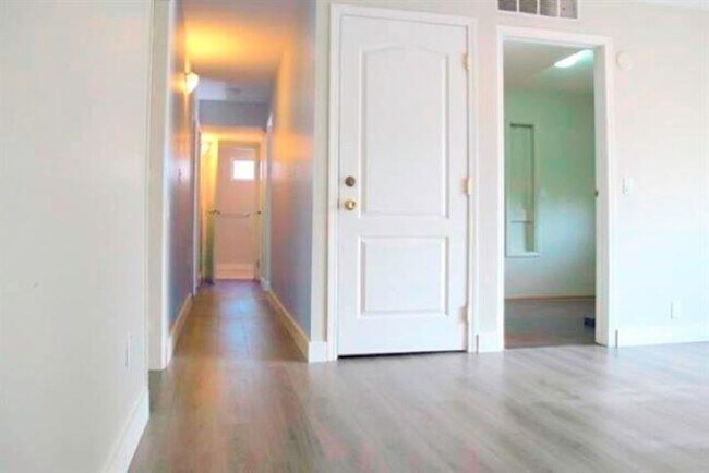 33242 Brown Crescent in Mission, BC - Building Photo - Building Photo