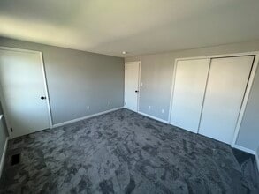 Bowdoin Square Apartments in Amherst, NY - Building Photo - Building Photo