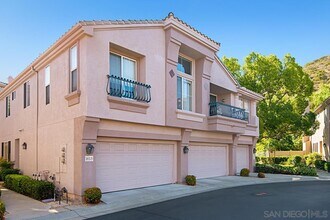 18578 Caminito Pasadero in San Diego, CA - Building Photo - Building Photo