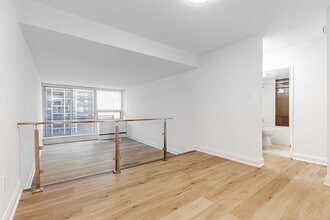 191 Sherbourne St in Toronto, ON - Building Photo - Building Photo