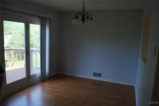 59 Skyline Dr in Oswego, NY - Building Photo - Building Photo