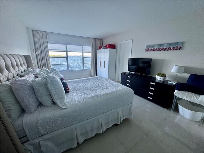 property at 11111 Biscayne Blvd