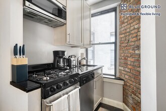 232 Elizabeth St in New York, NY - Building Photo - Building Photo