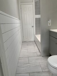 2705 Ashland Ave photo'