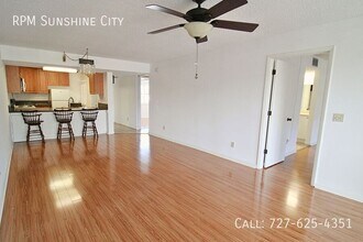 11945 143rd St in Largo, FL - Building Photo - Building Photo