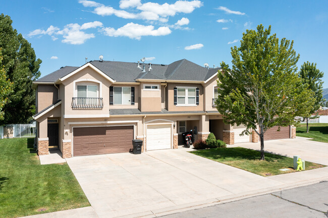 Wing Pointe/Greenfield in Heber City, UT - Foto de edificio - Building Photo