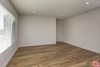 845 S Kenmore Ave in Los Angeles, CA - Building Photo - Building Photo