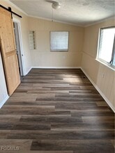 2072 Maple Ave in Ft. Myers, FL - Building Photo - Building Photo