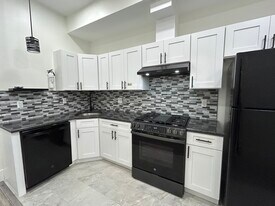 1808 W Susquehanna Ave, Unit 1 in Philadelphia, PA - Building Photo