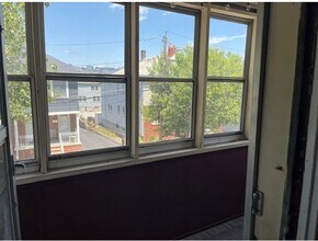 25 Shirley St in Everett, MA - Building Photo - Building Photo