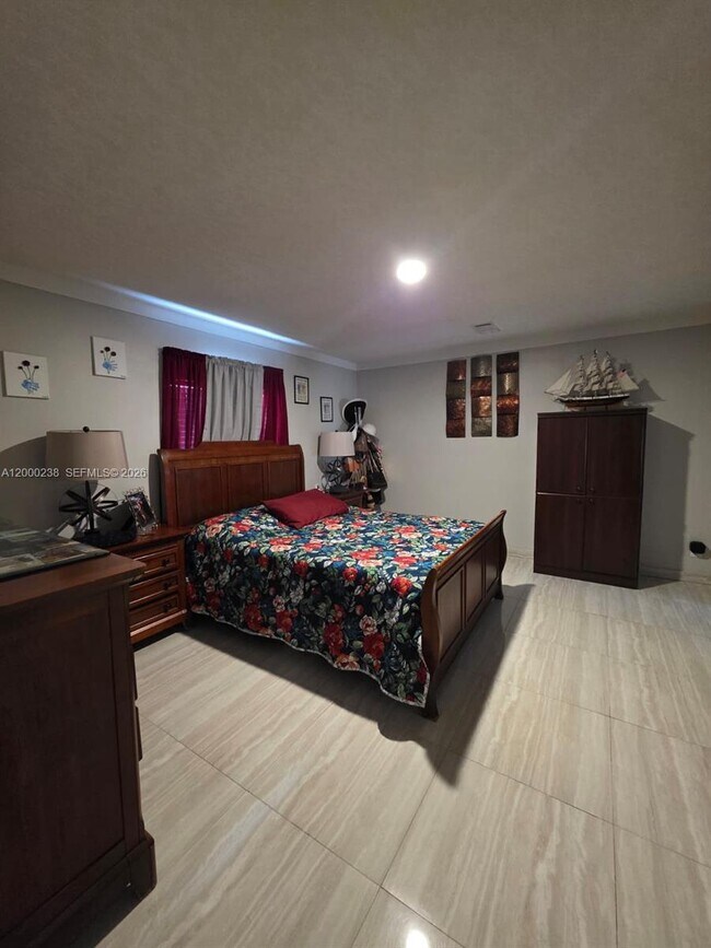 555 S Lindero St in Clewiston, FL - Building Photo - Building Photo