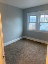 295 E 238th St in Euclid, OH - Building Photo - Building Photo