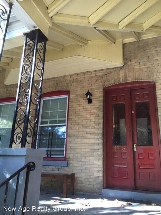 4715 Baltimore Ave in Philadelphia, PA - Foto de edificio - Building Photo