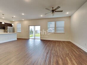 383 Onate Cir in St. Augustine, FL - Foto de edificio - Building Photo