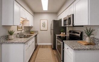 Falcon Pointe Apartments in Riverside, CA - Building Photo