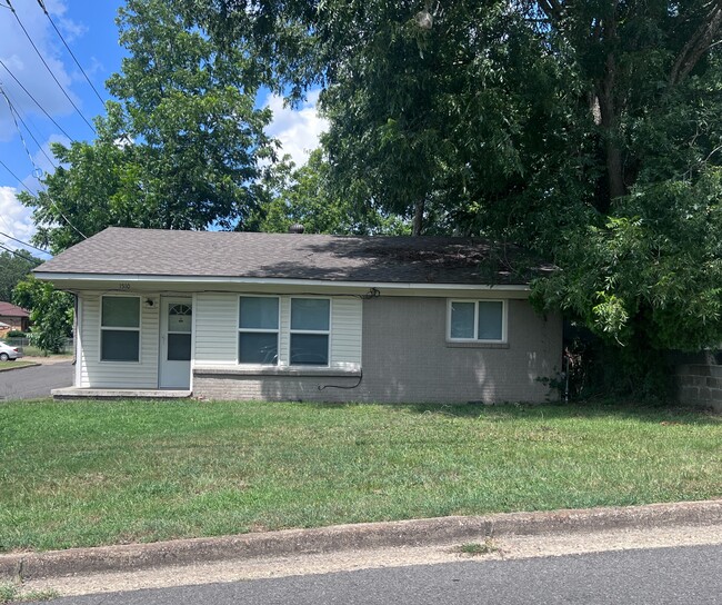 property at 1510 7th St