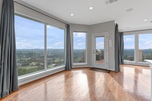 4505 Golf Vista Dr in Austin, TX - Foto de edificio - Building Photo