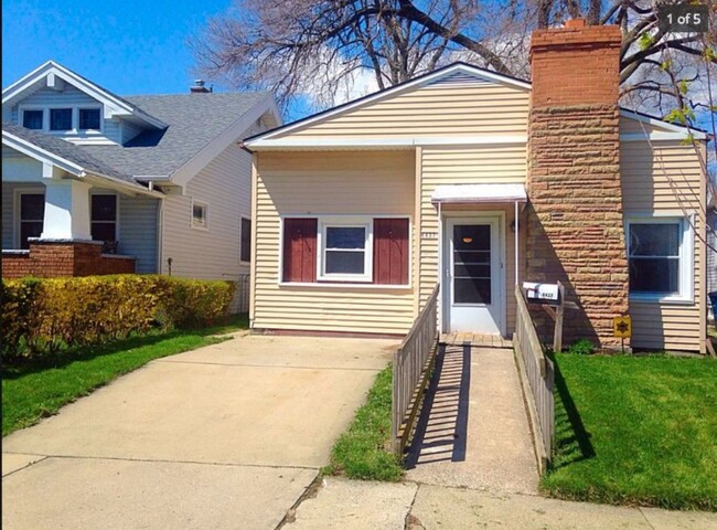 property at 4437 Fairview Dr