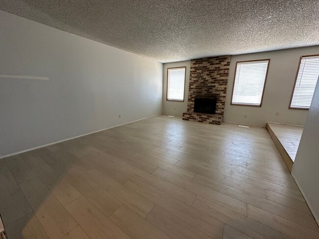 4716 SW Stoddard Dr in Beaverton, OR - Building Photo - Building Photo