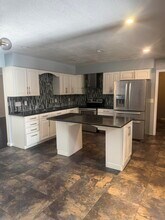 3913 68th St NW in Albuquerque, NM - Building Photo - Building Photo