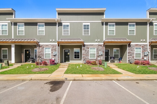 property at 262 Duck Grv Wy