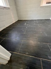 579 Liberty Ave, Unit BSMT in Jersey City, NJ - Building Photo - Building Photo