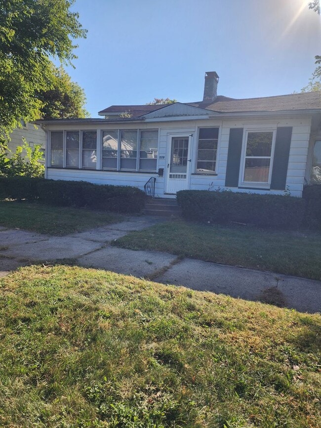 property at 220 S Bond St