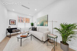 1390 Putnam Ave in Brooklyn, NY - Building Photo - Building Photo