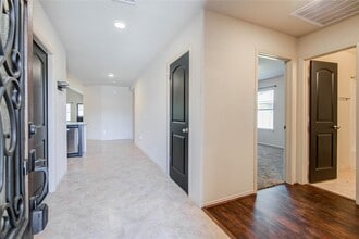 9818 Jacy Creek Dr in Tomball, TX - Building Photo - Building Photo