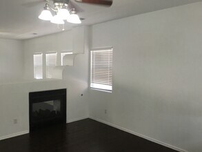 10852 Arezzo Dr NW in Albuquerque, NM - Building Photo - Building Photo