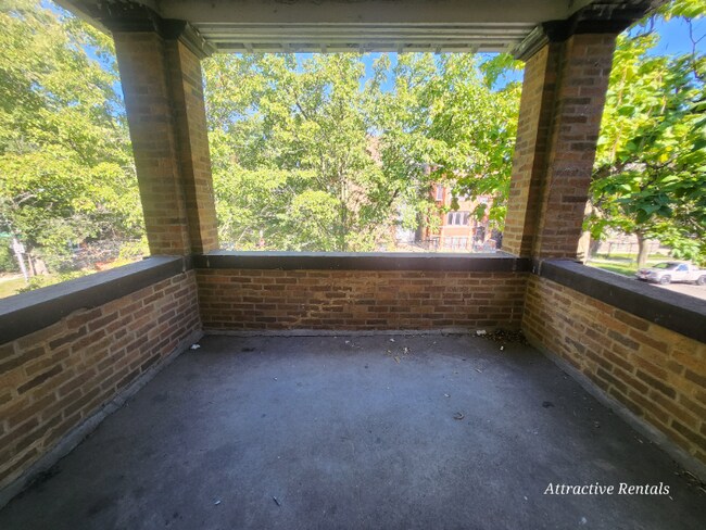 6800 S Harper Ave in Chicago, IL - Building Photo - Building Photo