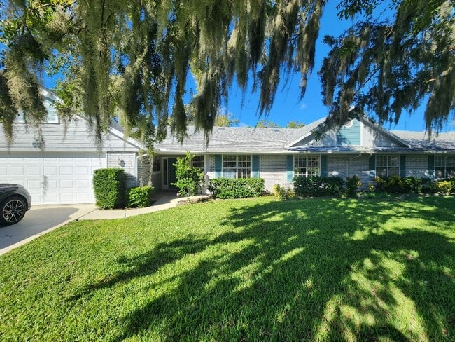 property at 55 Lake Fairgreen Cir