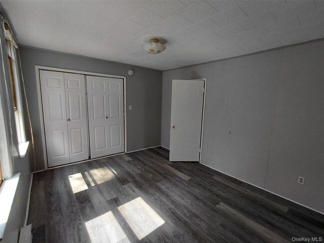 property at 76 Hoffman St