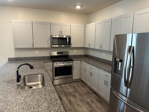 7456 Cooks Meadow St in North Las Vegas, NV - Building Photo - Building Photo