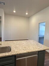 2143 Langford Ave in Lubbock, TX - Building Photo - Building Photo