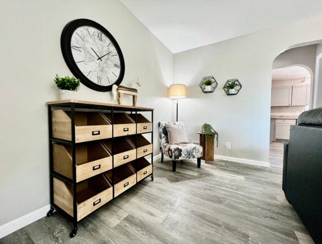 6635 Franklin Madison Rd in Middletown, OH - Building Photo - Building Photo