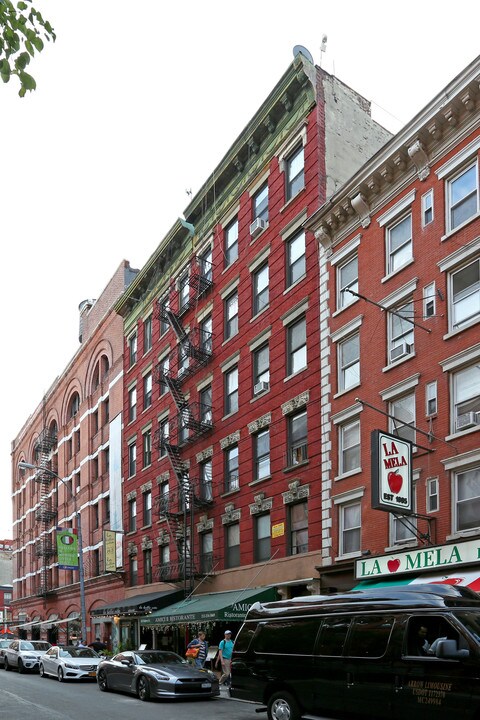 163 Mulberry Street in New York, NY - Foto de edificio