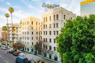 Evanston Apartments in Los Angeles, CA - Building Photo
