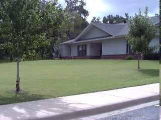 Richwood Apartments in Ash Flat, AR - Foto de edificio - Building Photo