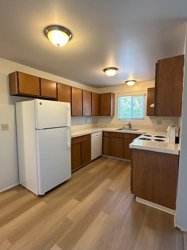 3700 California Ave SW in Seattle, WA - Building Photo - Building Photo